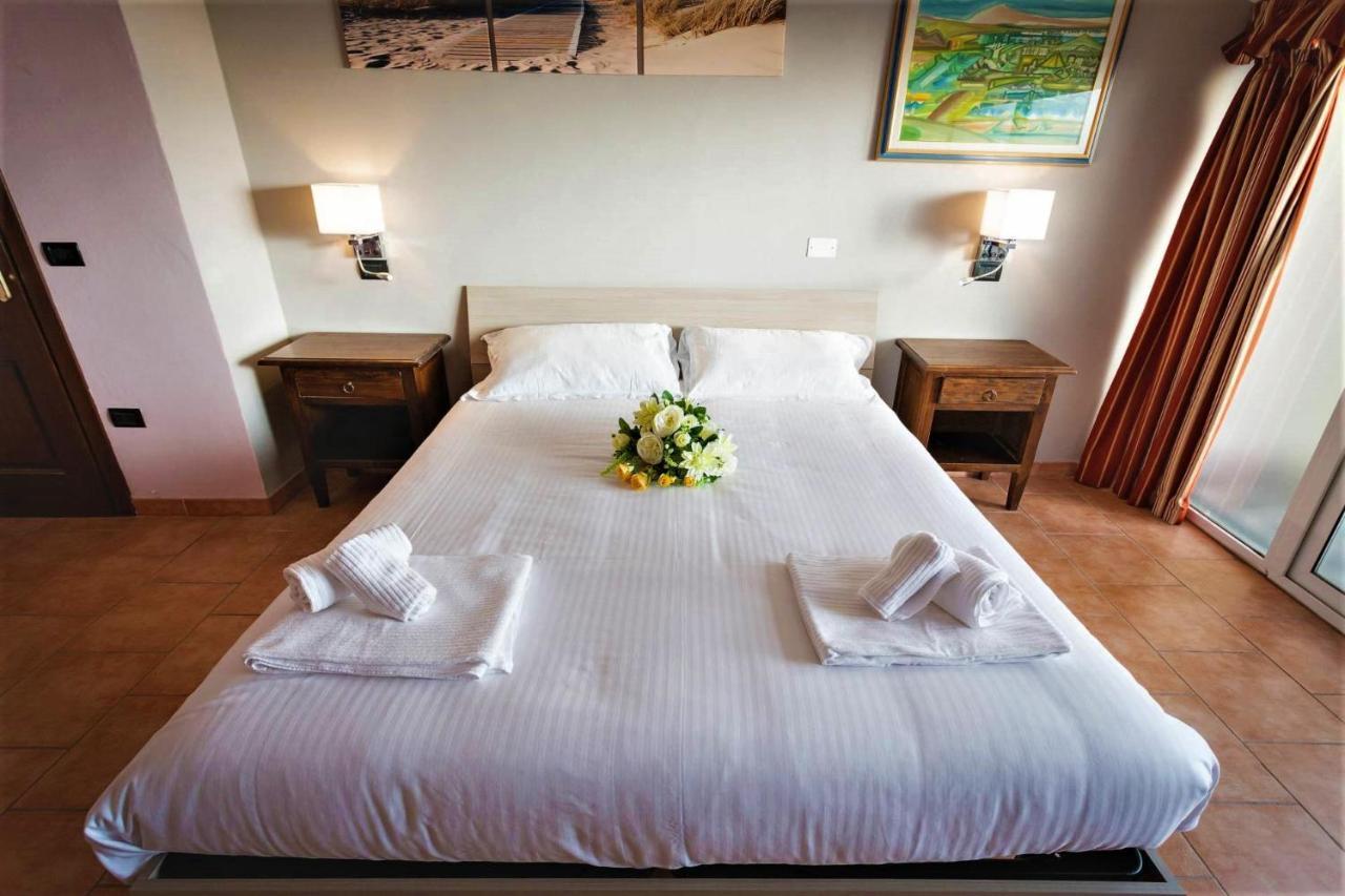 Hotel Villa Paradiso Riparbella Luaran gambar