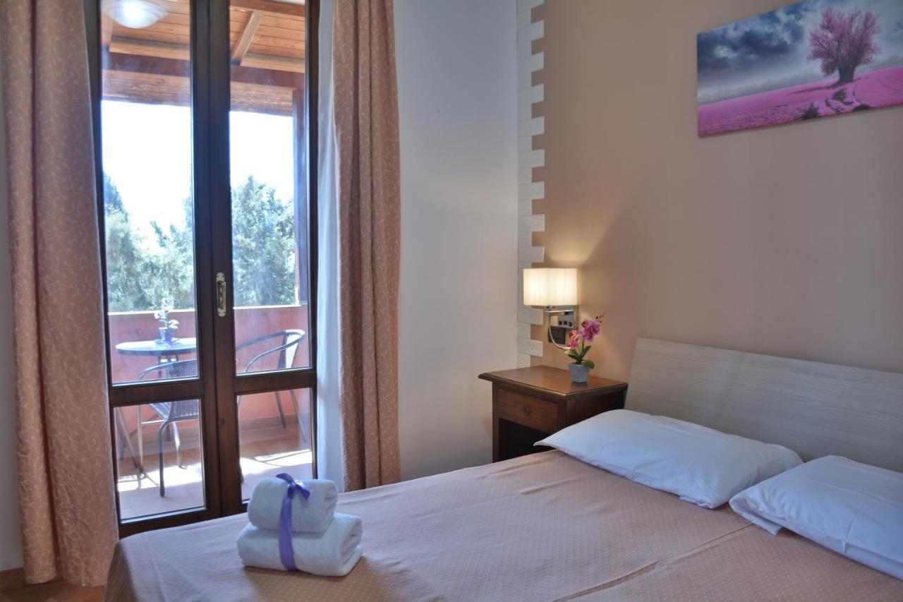 Hotel Villa Paradiso Riparbella Luaran gambar