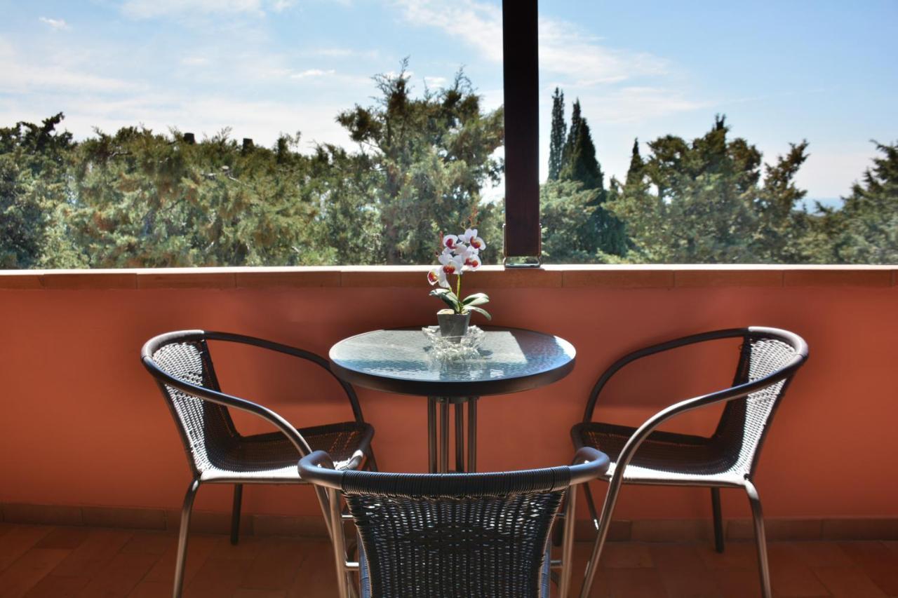 Hotel Villa Paradiso Riparbella Luaran gambar