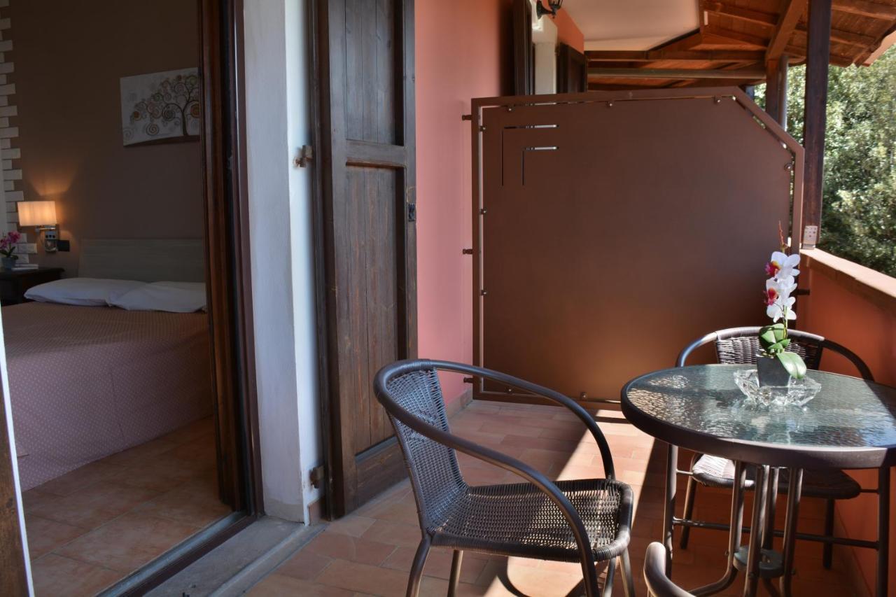 Hotel Villa Paradiso Riparbella Luaran gambar