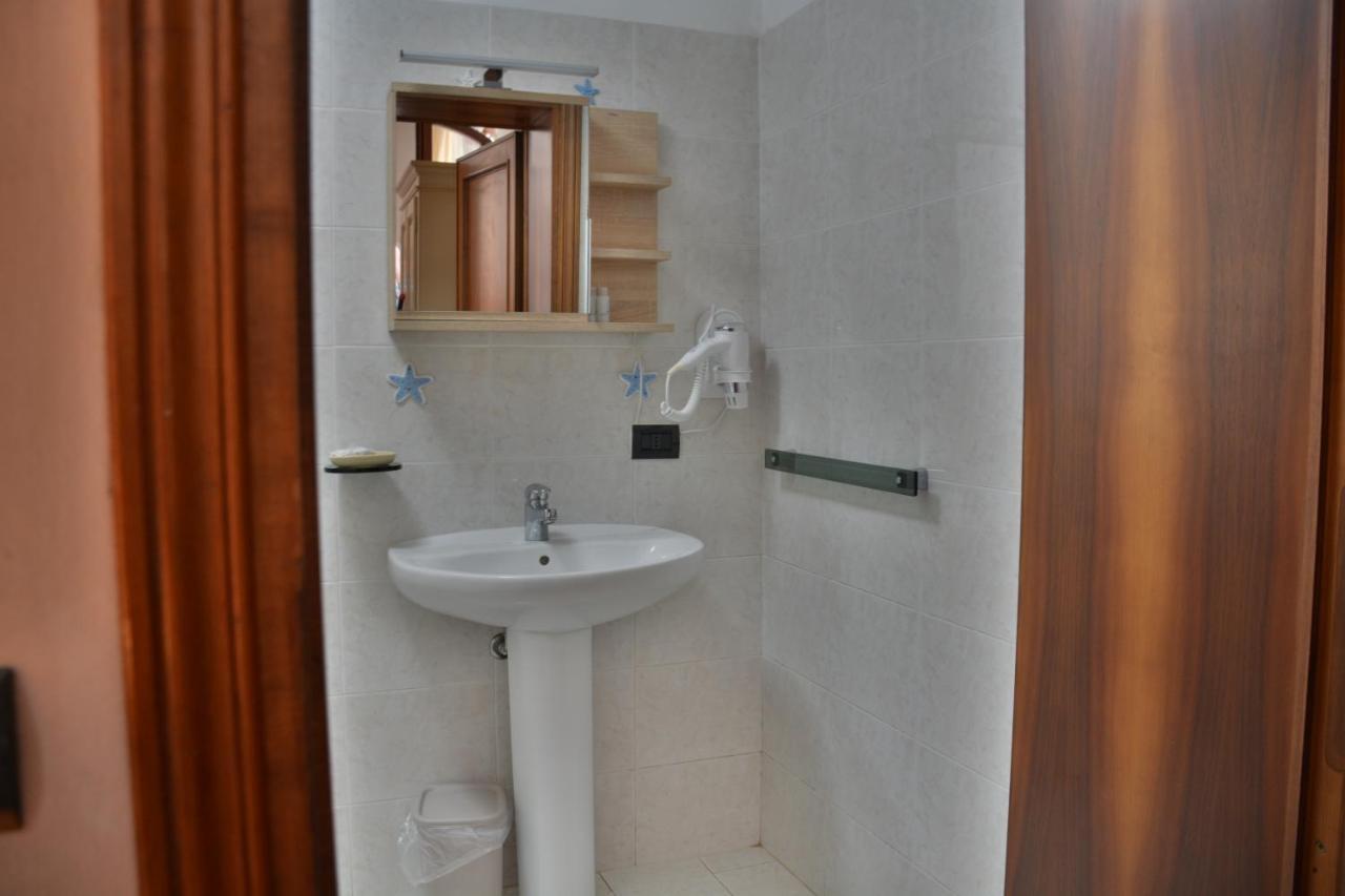 Hotel Villa Paradiso Riparbella Luaran gambar